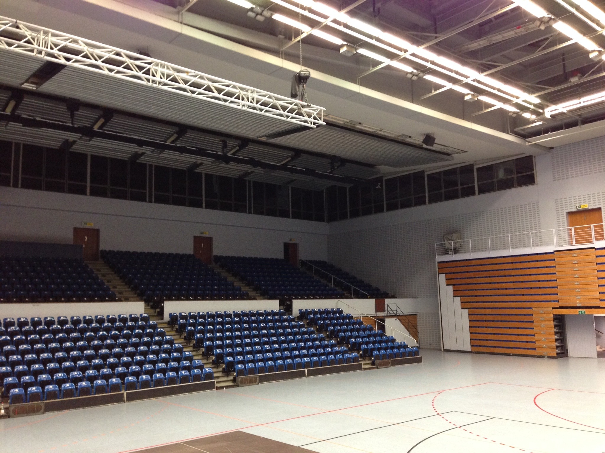 Sporthalle
